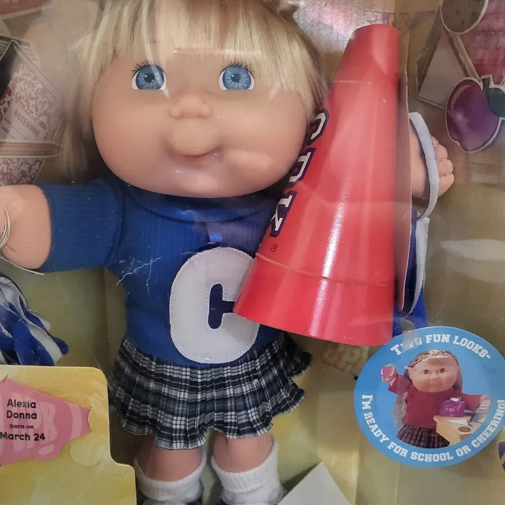 2001 Cabbage Patch Kids Schooltime Cheerleader Alexia Donna doll